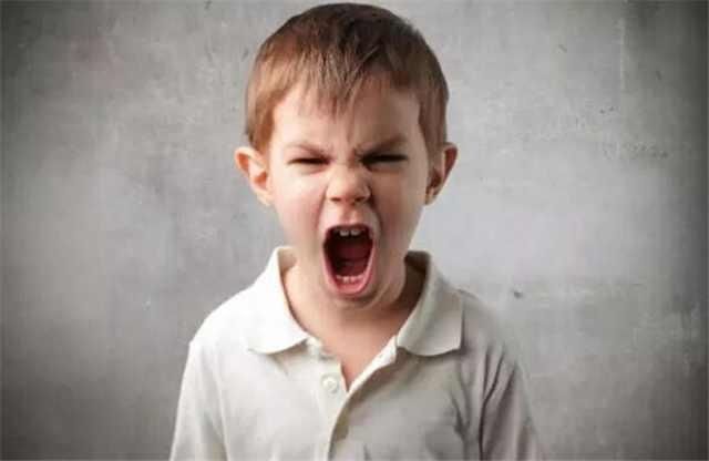 5个会毁了孩子一生和一个家庭幸福的坏习惯,父母千万不能纵容