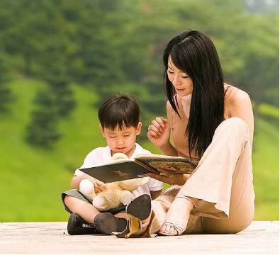 家庭教育是其他一切教育的基础:家庭教育越好,孩子越优秀