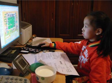 虎妈猫爸成过去式,现在流行海豚爸妈!