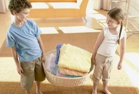 千万别把孩子养成乞丐!